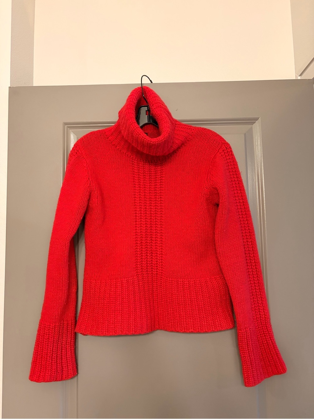 GAP Red Ribbed Turtleneck Sweater, women’s, size S